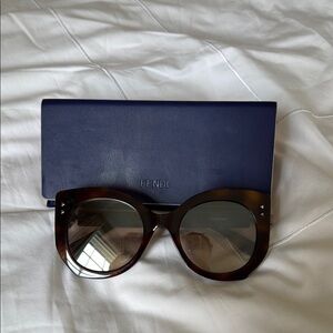 Fendi peekaboo Brown tortoise Sunglasses with Gradient Lenses